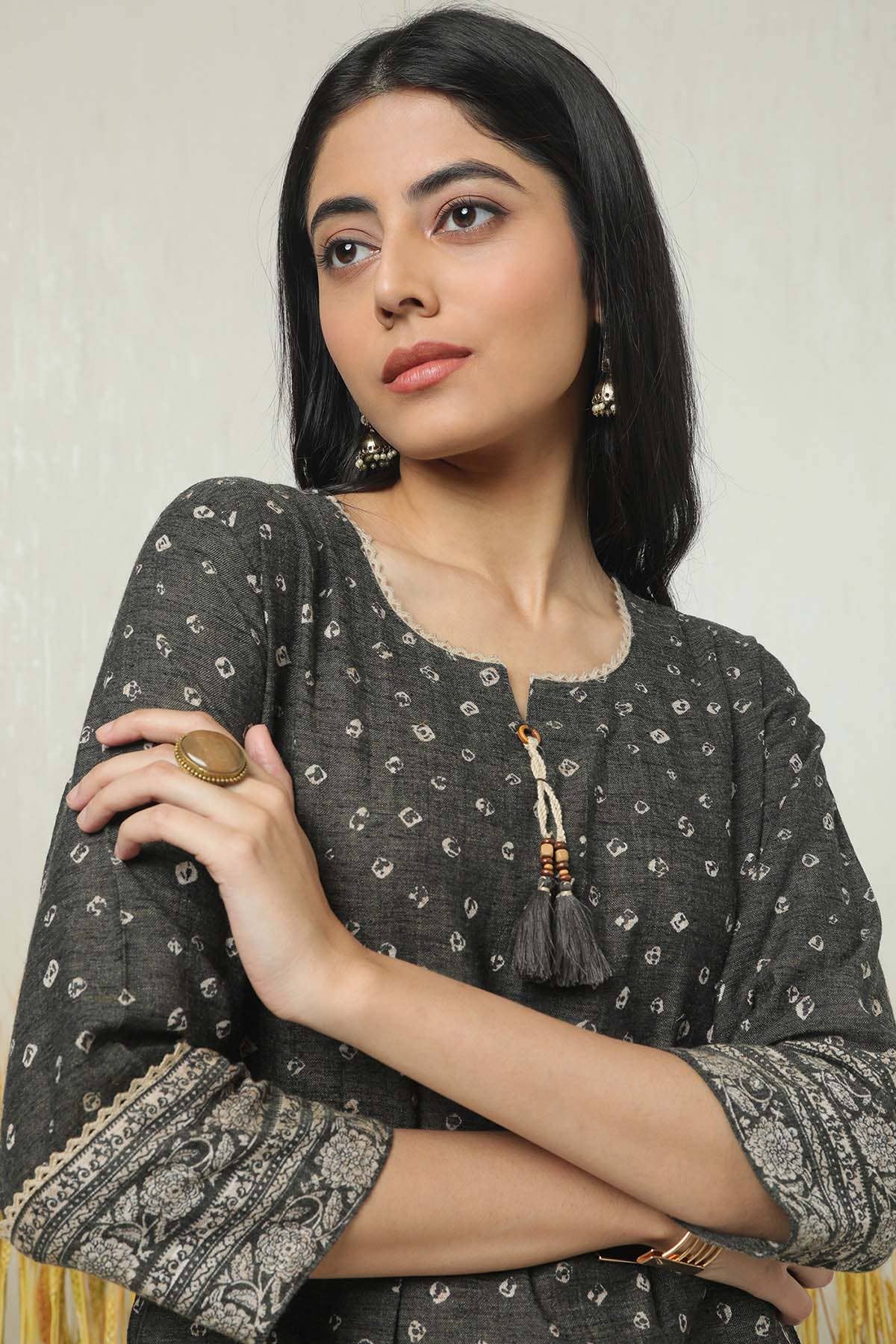 Charcoal Cotton Bandhani Print Kurta With Tassels